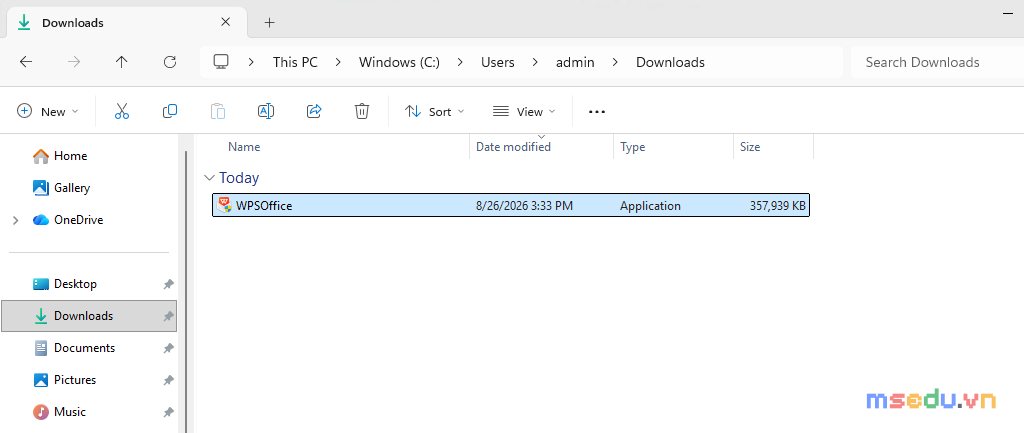 File Explorer tại thư mục Downloads với tệp cài đặt WPSOffice được chọn